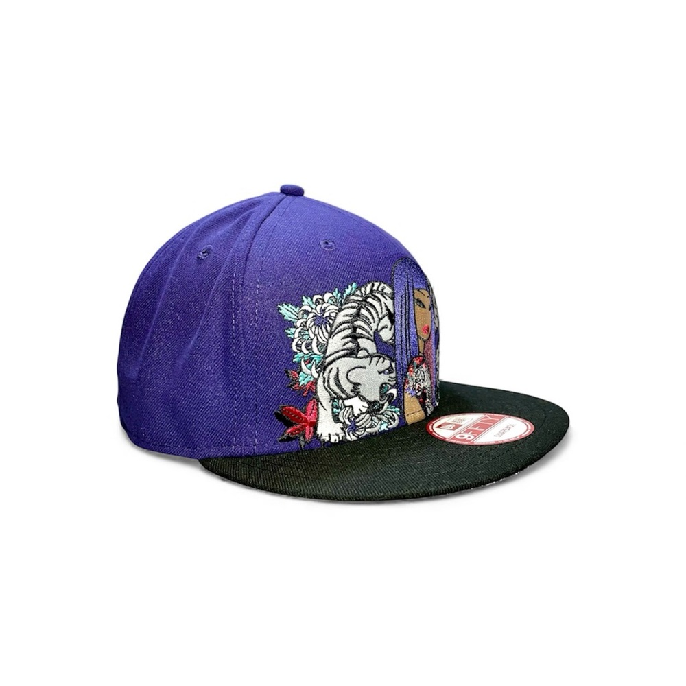 New Era 9FIFTY Tokidoki Snapback Cap Purple Hat Dual Tiger Sexy Asian Girl NWOT - Picture 3 of 7